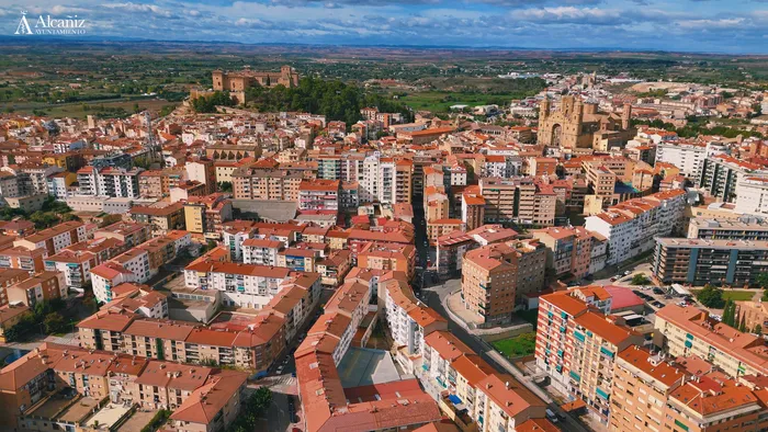 Alcañiz supera por primera vez los 17.000 habitantes empadronados