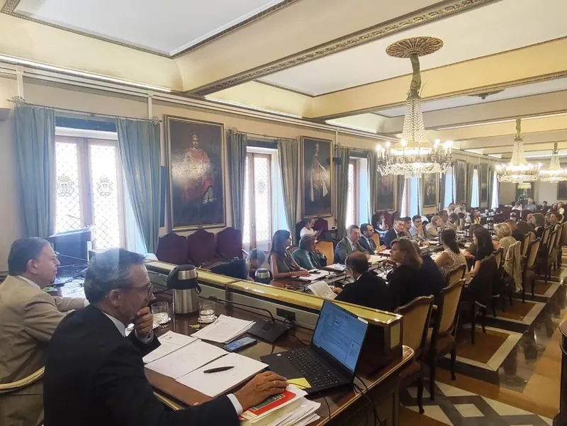 Oviedo aprueba por unanimidad el Centro de Alfarería de Faro y desbloquea el desarrollo del antiguo instituto Leopoldo Alas
