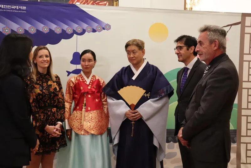 Valdepeñas busca fortalecer lazos comerciales y de inversión con Corea del Sur