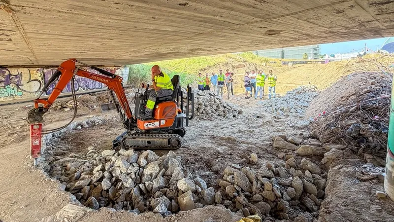 València completa el Jardín del Túria hasta el mar con una pasarela ciclopeatonal
