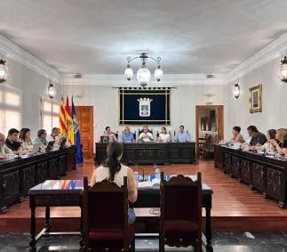 Tarazona inicia obras en la Avenida Navarra y renueva el convenio del personal municipal