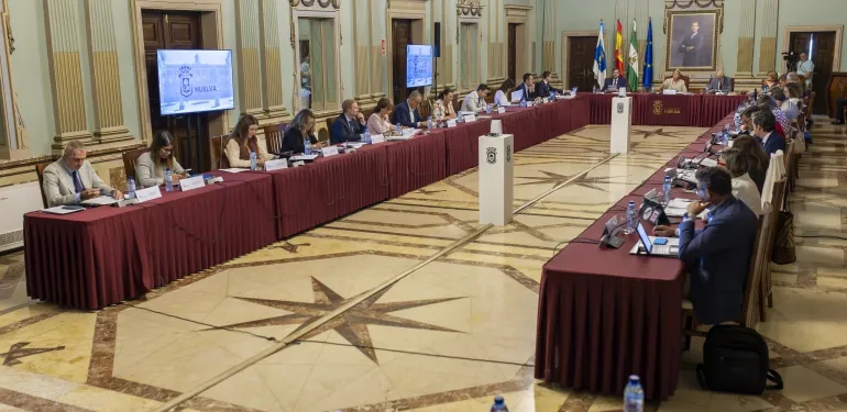 El Pleno de Huelva apoya a la Guardia Civil y exige más medios contra el narcotráfico