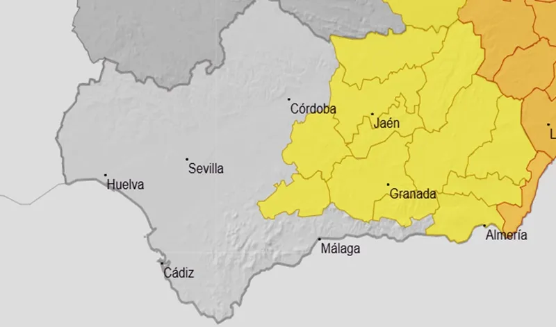 Junta de Andalucía activa fase de emergencia por inundaciones en Almería y suspende clases