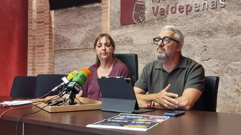 Valdepeñas lanza 'IA Summer Lab' para formar gratis a jóvenes en Inteligencia Artificial