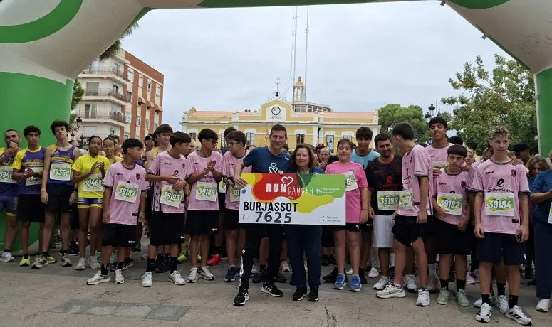 Burjassot recauda más de 7.600€ en su marcha solidaria contra el cáncer