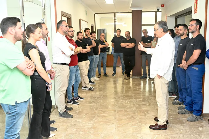 El alcalde de Tomelloso visita Pramar, referente industrial con proyección internacional
