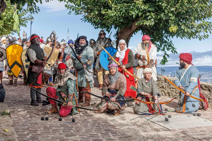 Huesca revive el siglo XIII con la recreación histórica del Vidal Mayor