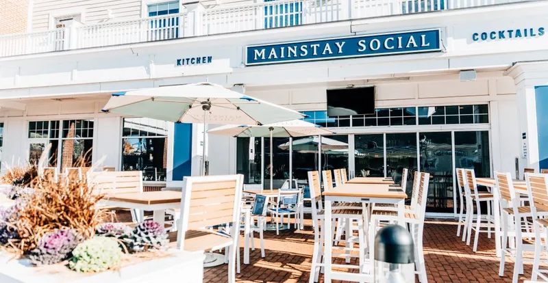 Mainstay Social abre sus puertas en Salem con una propuesta gastronómica variada