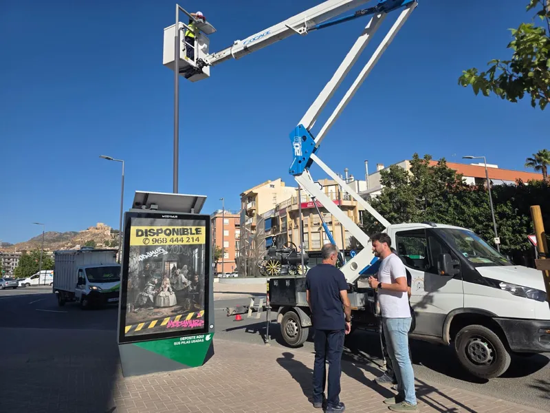 Lorca renueva el alumbrado de la Avenida de Europa con 60 nuevas luminarias LED