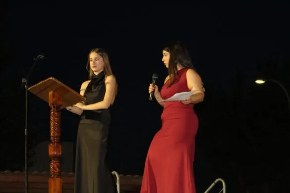 El IES Isabel Martínez Buendía de Pedro Muñoz celebra la graduación de sus alumnos de ESO