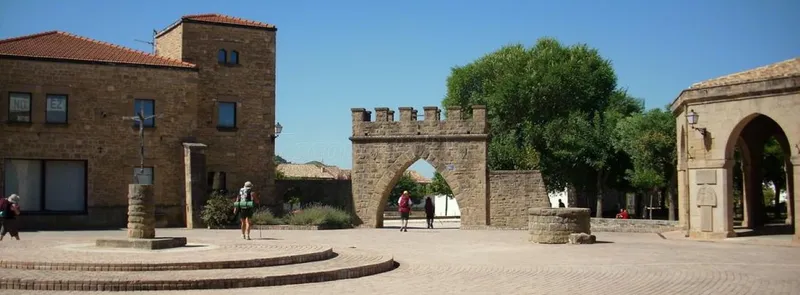 Obanos celebra sus Fiestas Pequeñas con la Puerta de Obanos como protagonista