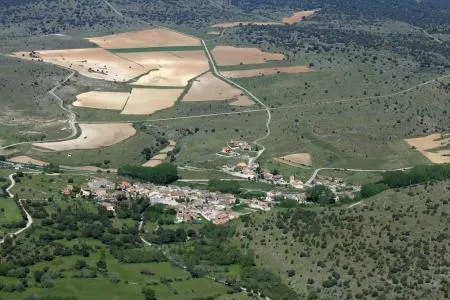 El Cubillo: Un viaje a la historia y el patrimonio de un pequeño municipio segoviano