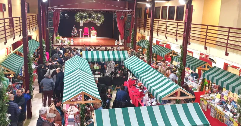 Llanera abre inscripciones para el Mercado de Navidad 2025