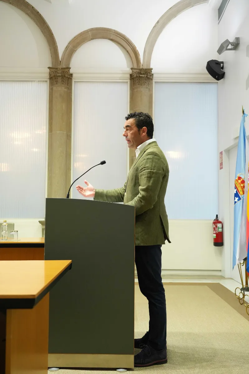 Adjudicadas las obras de mejora en la carretera Peinador-Louredo (Mos) por más de 690.000 euros