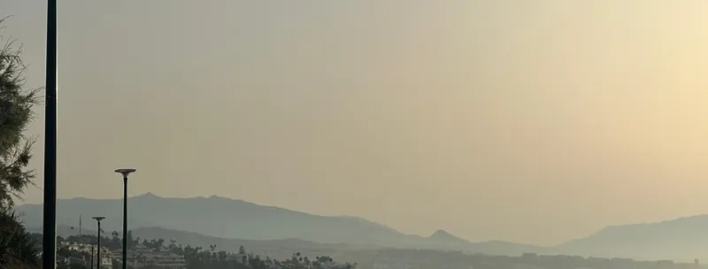 Casares finaliza la iluminación del paseo litoral con farolas solares LED