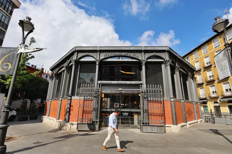 El Mercado del Val de Valladolid incorporará un cajero automático