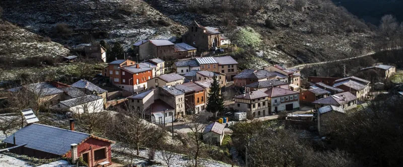 Puras de Villafranca: un enclave rural burgalés entre la historia y la naturaleza