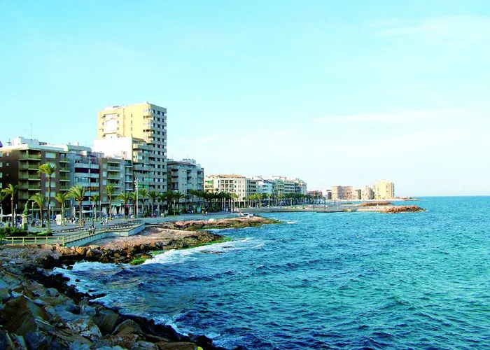 Torrevieja: De pueblo salinero a potencia turística con desafíos de futuro