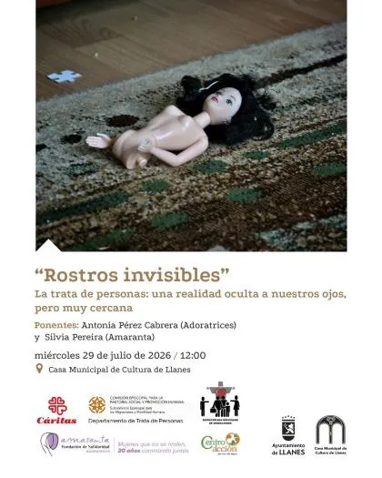 Llanes aborda la trata de personas en una charla en la Casa de Cultura