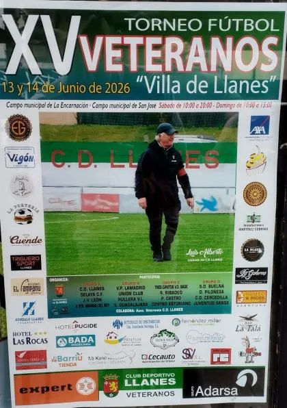 Llanes acoge el XV Torneo de Fútbol Veteranos "Villa de Llanes"