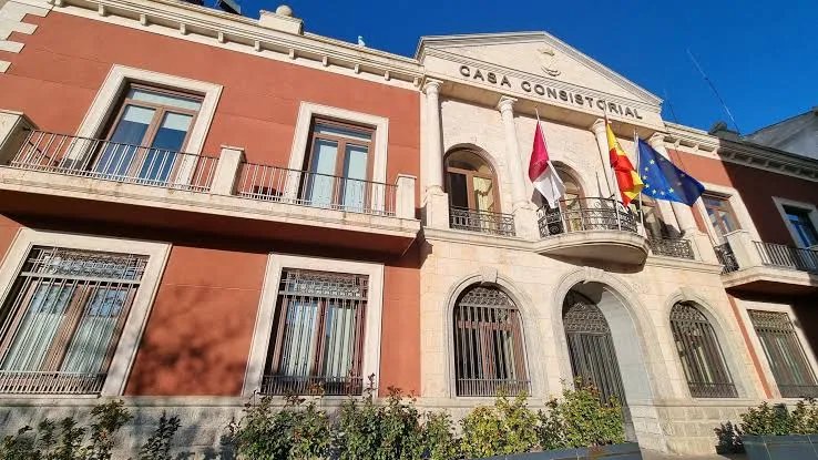Valdepeñas emprende acciones legales contra difamaciones sobre colonias felinas