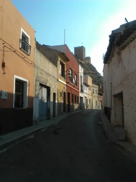 La calle de San Blas en Sax: un viaje por la historia y las tradiciones festeras