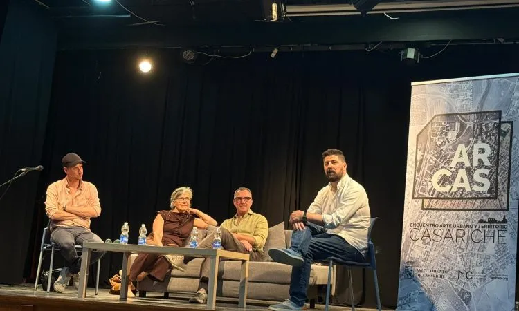Casariche reflexiona sobre el arte contemporáneo en el medio rural en el encuentro ARCAS