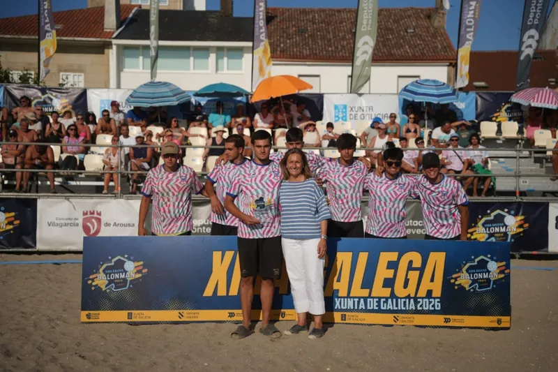 La Diputación de Pontevedra clausura la IV Xira Galega de Balonmán Praia