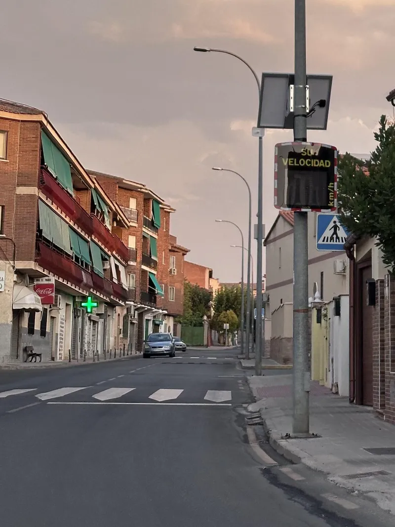 Bargas instala radares pedagógicos para fomentar la seguridad vial