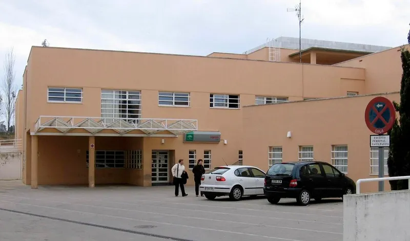 Cinco heridos tras volcar un vehículo en la N-431 a su paso por Lepe