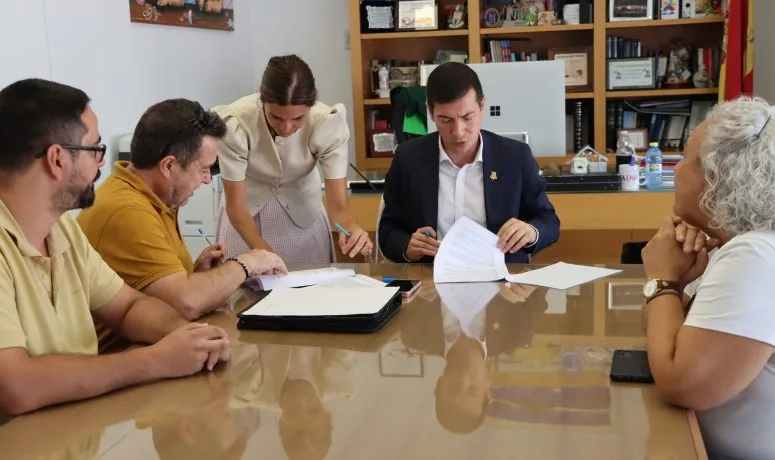 Burjassot y la Parroquia Santísima Trinidad unen fuerzas para ayudar a familias necesitadas