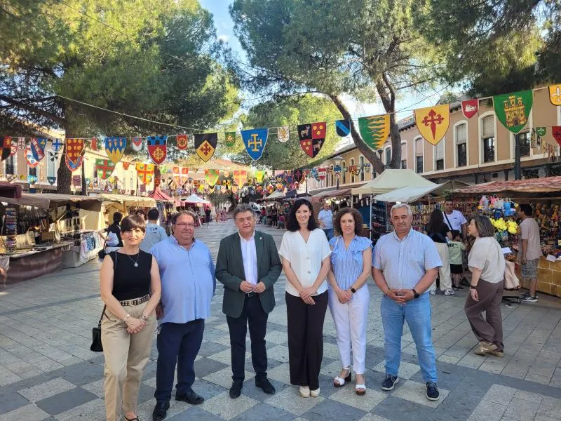 El Mercado Medieval de Daimiel atrae visitantes con artesanía y espectáculos