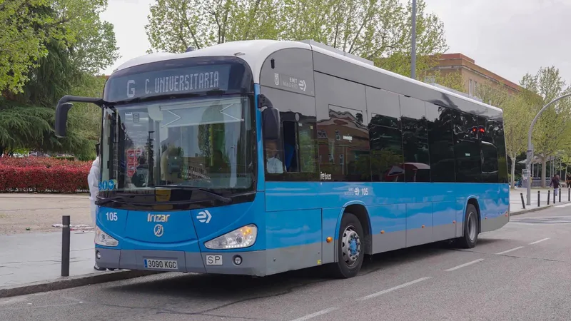 EMT Madrid ajusta sus líneas universitarias por las vacaciones de verano