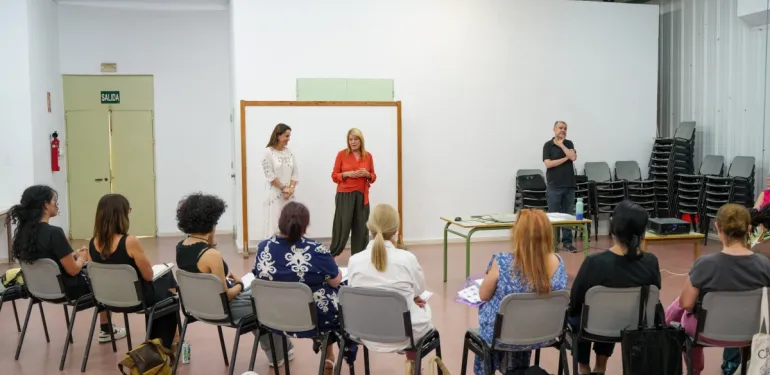 Huelva amplía la accesibilidad con la segunda edición del taller de Lengua de Signos