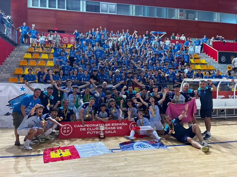 Fernando Pérez, campeón de España Sub-16 de fútbol sala, orgullo de Bargas