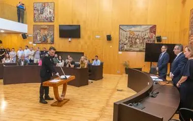 José Carlos Amorós toma posesión como comisario jefe de la Policía Local de Benidorm