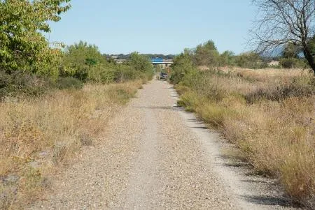 Alerre promociona su Vía Verde y entorno natural para atraer visitantes