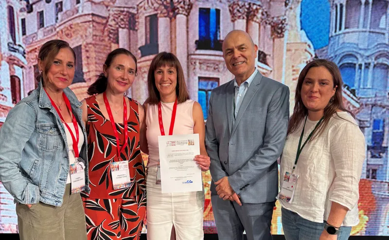Enfermeras de Albacete ganan el premio nacional a la mejor comunicación científica en cuidados intensivos