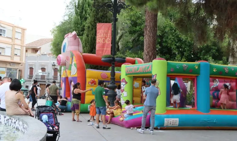 Burjassot celebra sus fiestas con hinchables, horchata y quinto y tapa el 10 de agosto