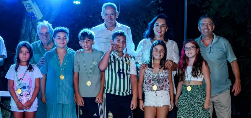 Tomares celebra 40 años de la Velá del Camino Viejo con música, magia y actividades familiares