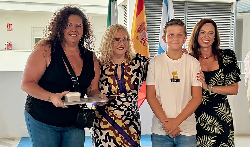 Junta de Andalucía entrega 24 viviendas de alquiler asequible para jóvenes en Fuengirola
