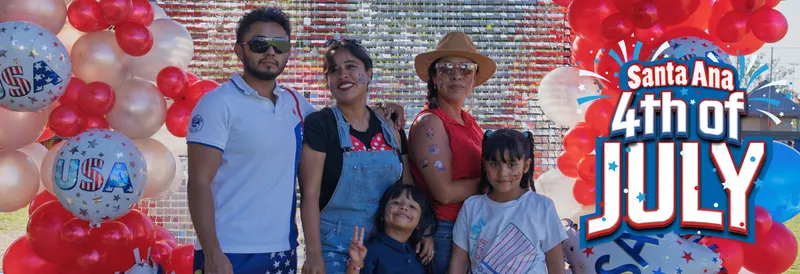 Santa Ana celebra su fiesta anual del 4 de Julio con música, gastronomía y fuegos artificiales