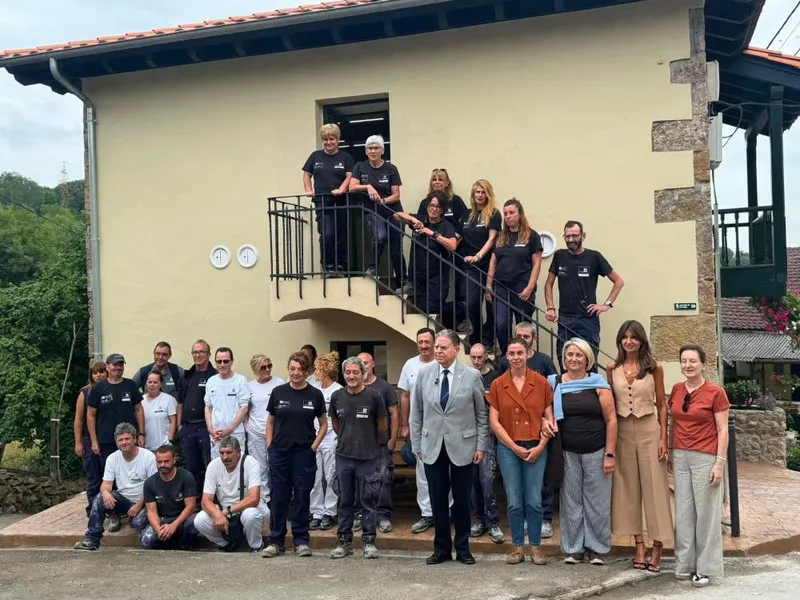 Oviedo finaliza la rehabilitación del Centro Social de Perlavia con formación para desempleados