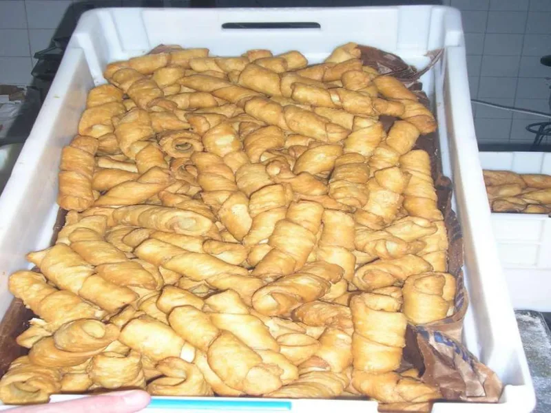 Carcaboso celebra su rica tradición repostera y panadera