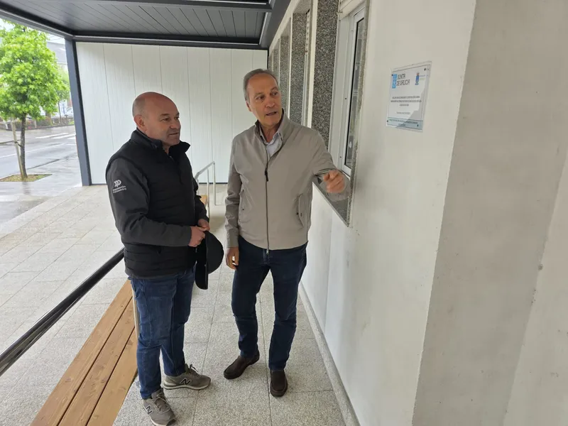 La Xunta financia con 36.000 euros la mejora de accesibilidad del multiusos de Covelo