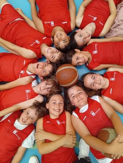 Moralzarzal celebra el doblete de sus equipos benjamines de baloncesto y fútbol 7