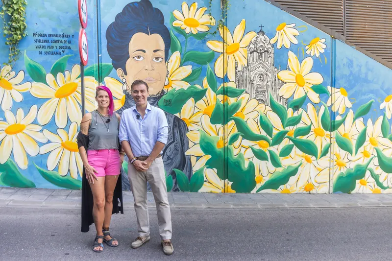 Guadalajara estrena mural artístico en la calle Chorrón para concienciar sobre reciclaje