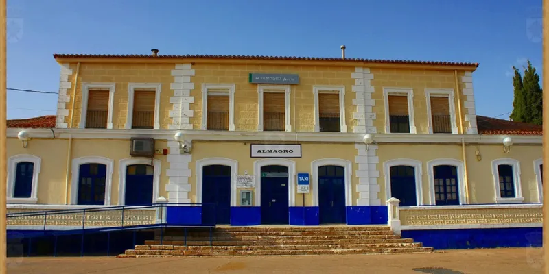 Almagro y ADIF acuerdan la creación de una nueva terminal de autobuses en la estación de tren