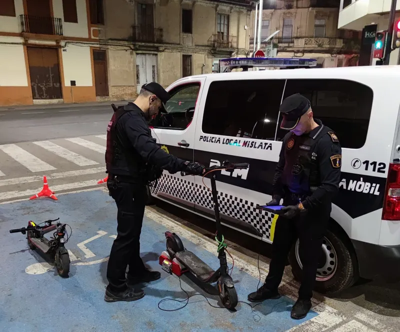 Mislata intensifica los controles de patinetes eléctricos para mejorar la seguridad vial