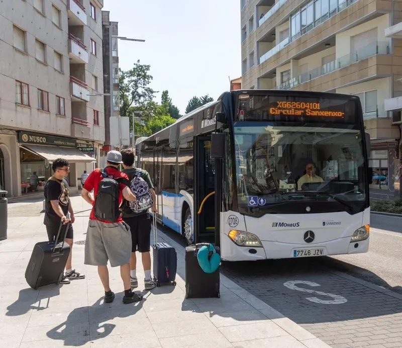 Sanxenxo amplía el bus urbano a Dorrón y Bordóns este verano con nuevas paradas